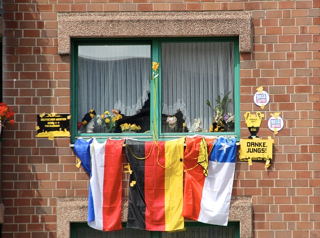 英超第31輪切爾西1-2布萊頓 恩西索無敵世界波！布萊頓三受傷換人仍逆轉切爾西！.