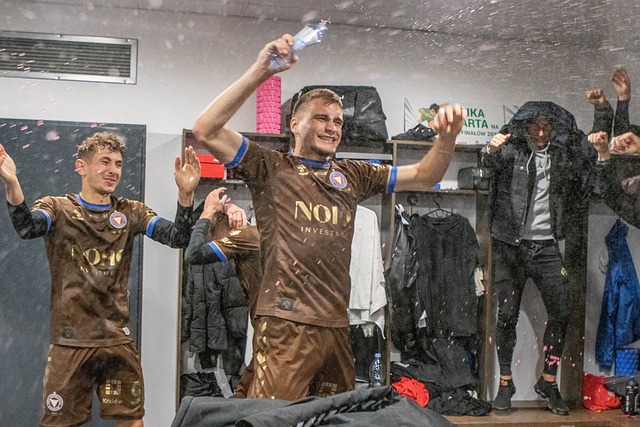 他永遠值得 他永遠值得